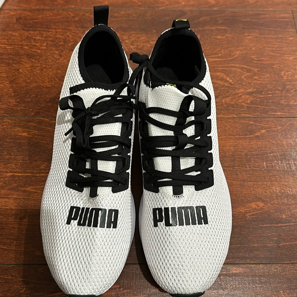 Men’s Puma Athletic Shoes, size 11